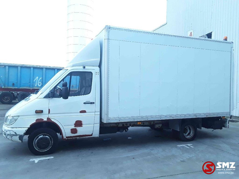 Mercedes-Benz Sprinter 413 CDI - Camión caja cerrada: foto 5 Mercedes-Benz Sprinter 413 CDI - Camión caja cerrada: foto 5