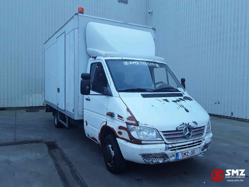 Mercedes-Benz Sprinter 413 CDI - Camión caja cerrada: foto 1 Mercedes-Benz Sprinter 413 CDI - Camión caja cerrada: foto 1