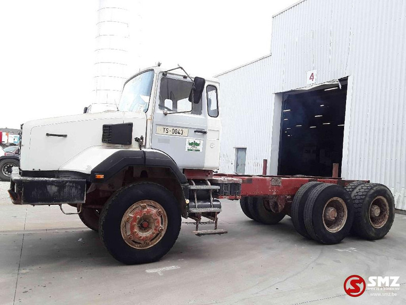 Renault CBH 340 - Camión chasis: foto 5 Renault CBH 340 - Camión chasis: foto 5