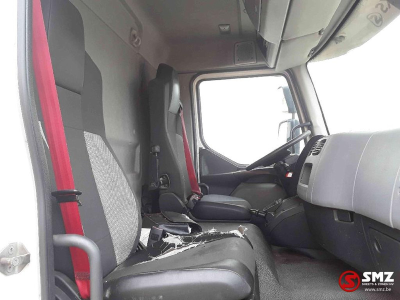 Camión caja cerrada Renault D 12: foto 6