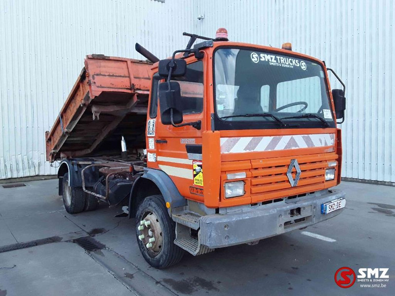 Renault M 180 - Camión volquete: foto 1 Renault M 180 - Camión volquete: foto 1