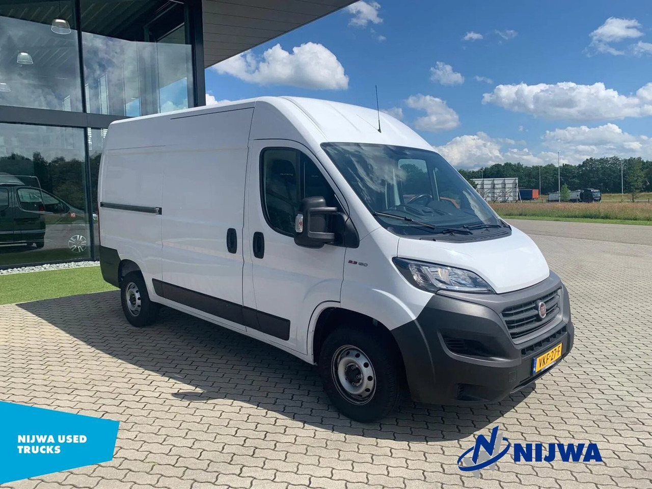 Fiat Ducato L2H2 Trekhaak + Airco Kasten - Furgoneta pequeña: foto 2 Fiat Ducato L2H2 Trekhaak + Airco Kasten - Furgoneta pequeña: foto 2