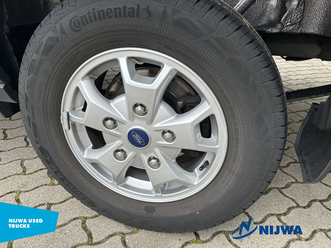 Furgón Ford Transit 350 L2H3 Limited Trekhaak + Navigatie: foto 9
