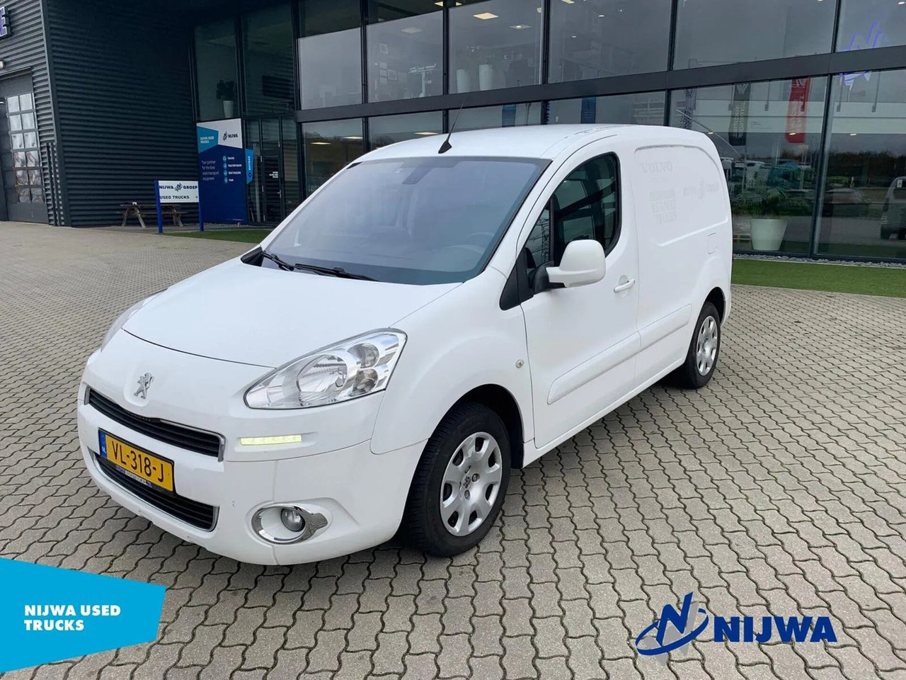 Peugeot Partner Navigatie + Airco Kasten - Furgoneta pequeña: foto 1 Peugeot Partner Navigatie + Airco Kasten - Furgoneta pequeña: foto 1