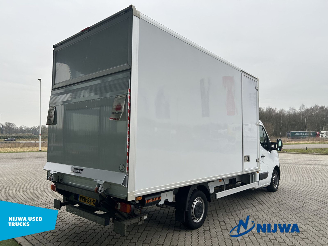 Renault Master T35 145 Laadklep 1000 kg + Zijdeur Kasten Renault Master T35 145 Laadklep 1000 kg + Zijdeur Kasten - Furgón: foto 3 Renault Master T35 145 Laadklep 1000 kg + Zijdeur Kasten Renault Master T35 145 Laadklep 1000 kg + Zijdeur Kasten - Furgón: foto 3