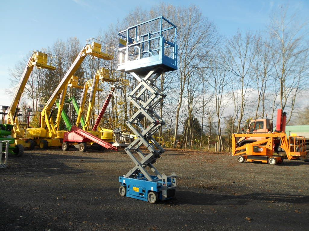 Genie GS 1330, Scherenarbeitsbühne Genie 5,9 m - Plataforma de tijeras: foto 4 Genie GS 1330, Scherenarbeitsbühne Genie 5,9 m - Plataforma de tijeras: foto 4