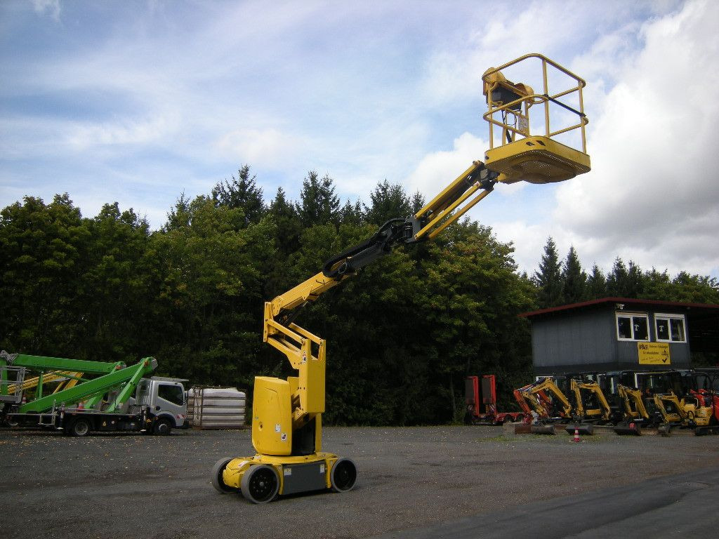Haulotte HA12CJ+ , AH 12m, Korbarm drehbar - Camión con plataforma elevadora: foto 5 Haulotte HA12CJ+ , AH 12m, Korbarm drehbar - Camión con plataforma elevadora: foto 5