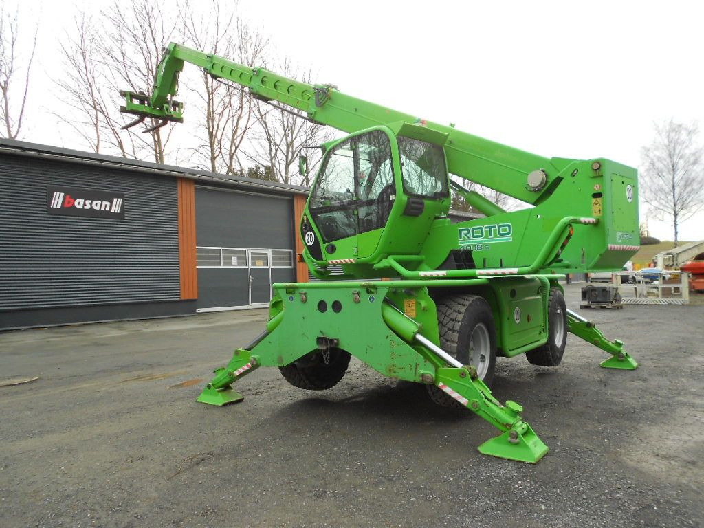 Merlo RT 38 Roto 40.18 S - Manipulador telescópico: foto 3 Merlo RT 38 Roto 40.18 S - Manipulador telescópico: foto 3