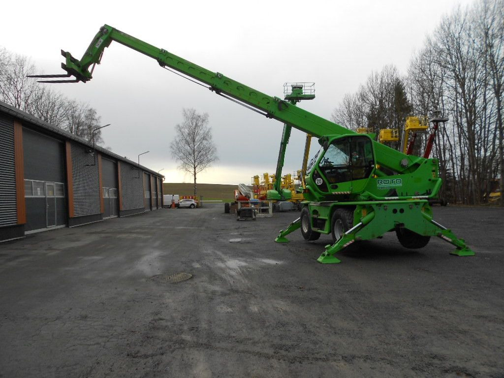 Merlo RT 38 Roto 40.18 S - Manipulador telescópico: foto 4 Merlo RT 38 Roto 40.18 S - Manipulador telescópico: foto 4