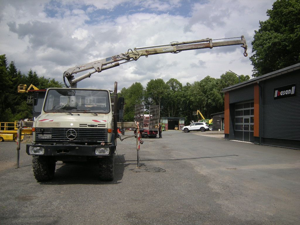 Unimog U1250 mit Kran - Furgoneta basculante: foto 5 Unimog U1250 mit Kran - Furgoneta basculante: foto 5