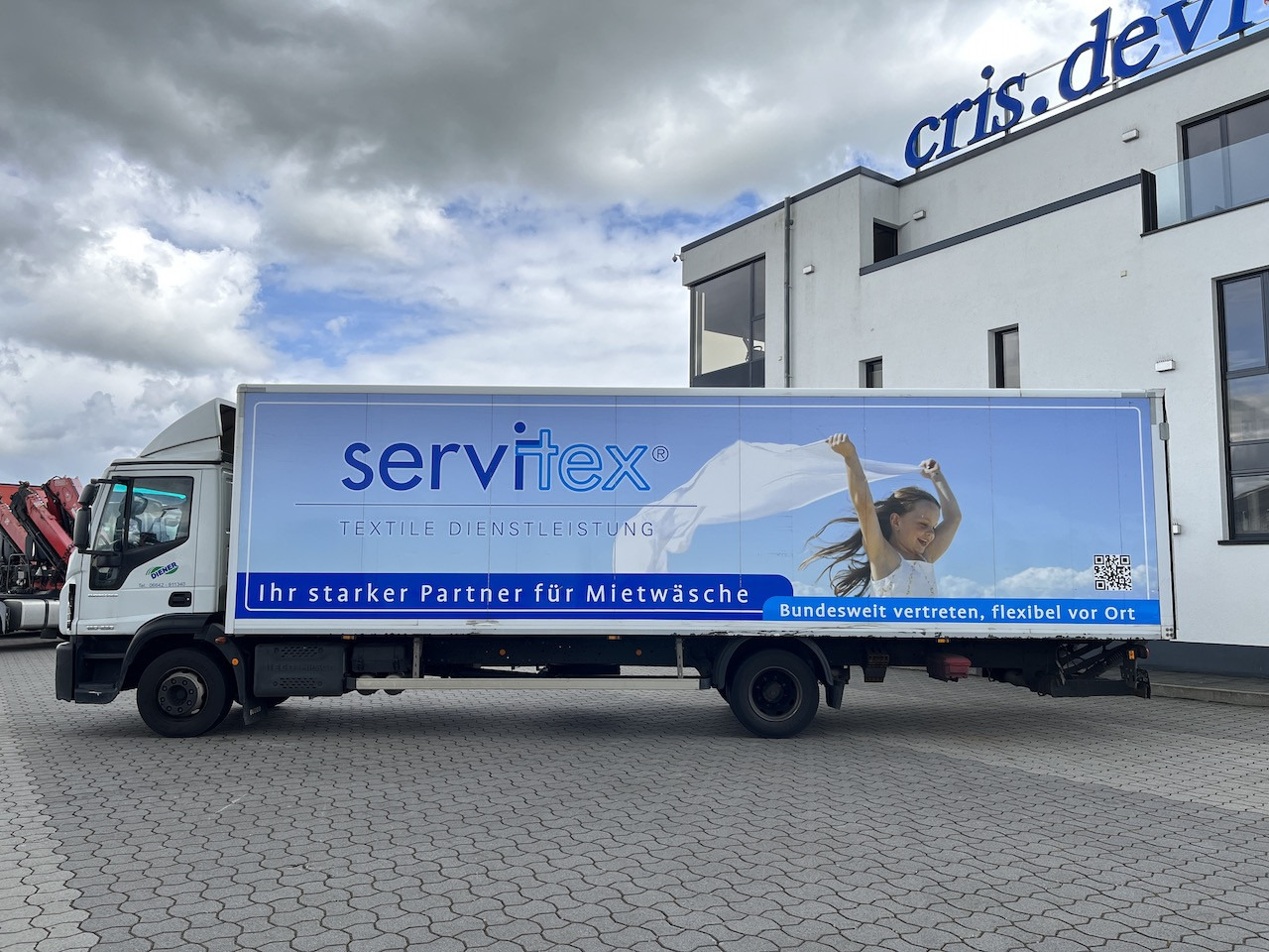 Iveco 120E25 Eurocargo 4x2 Koffer | Ladebordwand - Camión caja cerrada: foto 5 Iveco 120E25 Eurocargo 4x2 Koffer | Ladebordwand - Camión caja cerrada: foto 5