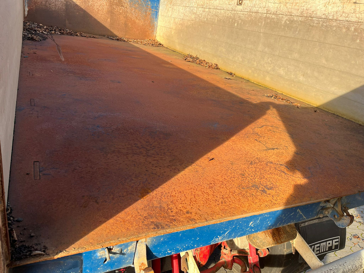 MAN TGS 26.440 6x4 Intarder - Camión volquete: foto 4 MAN TGS 26.440 6x4 Intarder - Camión volquete: foto 4