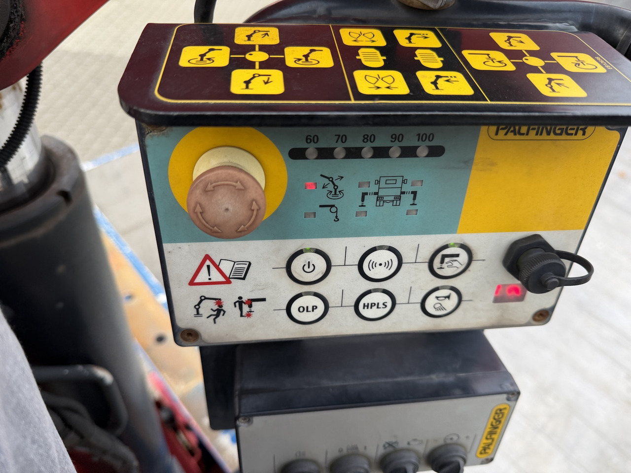 MAN TGX 26.500 6x2 Palfinger 18001 SLD 3 Baustoff - Camión grúa, Camión caja abierta: foto 5 MAN TGX 26.500 6x2 Palfinger 18001 SLD 3 Baustoff - Camión grúa, Camión caja abierta: foto 5