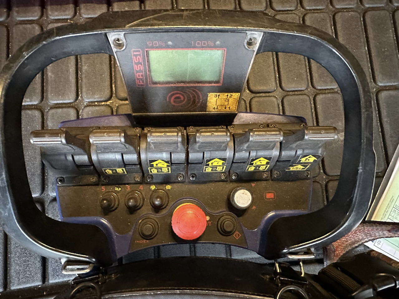 Palfinger FASSI F 235 A.2.23 Kran + Funk - Grúa para camión: foto 4 Palfinger FASSI F 235 A.2.23 Kran + Funk - Grúa para camión: foto 4