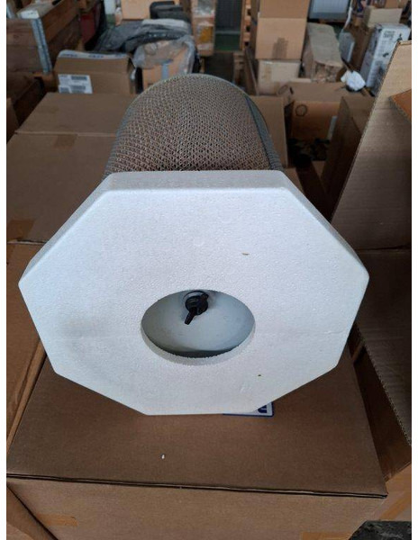 Komatsu 6125-81-7032 - Motor para Maquinaria de construcción: foto 4 Komatsu 6125-81-7032 - Motor para Maquinaria de construcción: foto 4