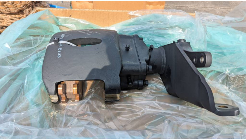 Komatsu HD605-5 BRAKE ASSY 561-34-62103 - Piezas de freno para Maquinaria de construcción: foto 1 Komatsu HD605-5 BRAKE ASSY 561-34-62103 - Piezas de freno para Maquinaria de construcción: foto 1