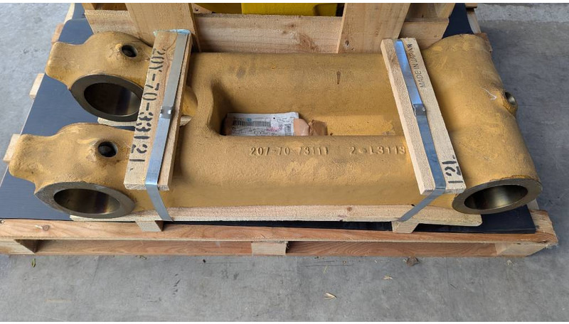 Komatsu PC210LC-8 LINK 20Y-70-33121 - Brazo para Maquinaria de construcción: foto 1 Komatsu PC210LC-8 LINK 20Y-70-33121 - Brazo para Maquinaria de construcción: foto 1