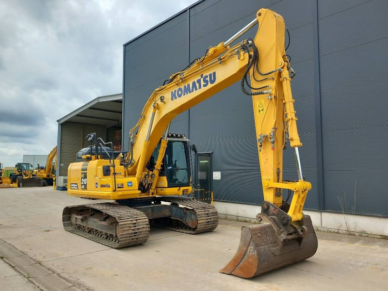 Komatsu PC210LCI-11 - Excavadora de cadenas: foto 1 Komatsu PC210LCI-11 - Excavadora de cadenas: foto 1