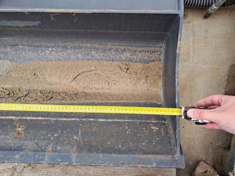 Komatsu PC24MR-5 NEW BUCKET SET + QC - Cazo para Maquinaria de construcción: foto 3 Komatsu PC24MR-5 NEW BUCKET SET + QC - Cazo para Maquinaria de construcción: foto 3