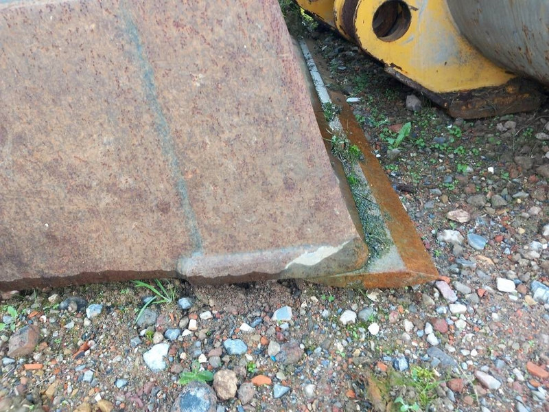 Komatsu WA480-8 - Cazo para Maquinaria de construcción: foto 4 Komatsu WA480-8 - Cazo para Maquinaria de construcción: foto 4