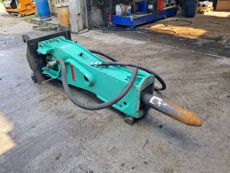 MONTABERT M900 - Martillo hidráulico para Maquinaria de construcción: foto 1 MONTABERT M900 - Martillo hidráulico para Maquinaria de construcción: foto 1