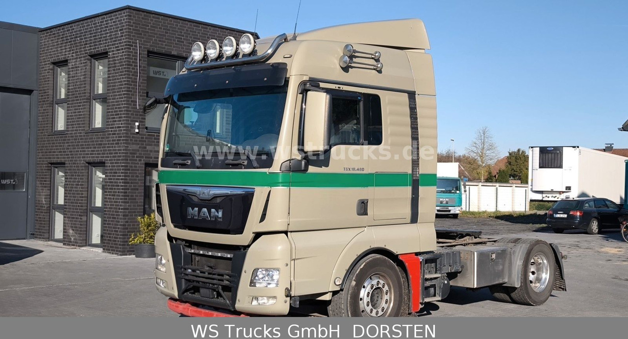 MAN TGX 18.480 / 4x2 Standklima, Luft/Luft - Cabeza tractora: foto 2 MAN TGX 18.480 / 4x2 Standklima, Luft/Luft - Cabeza tractora: foto 2