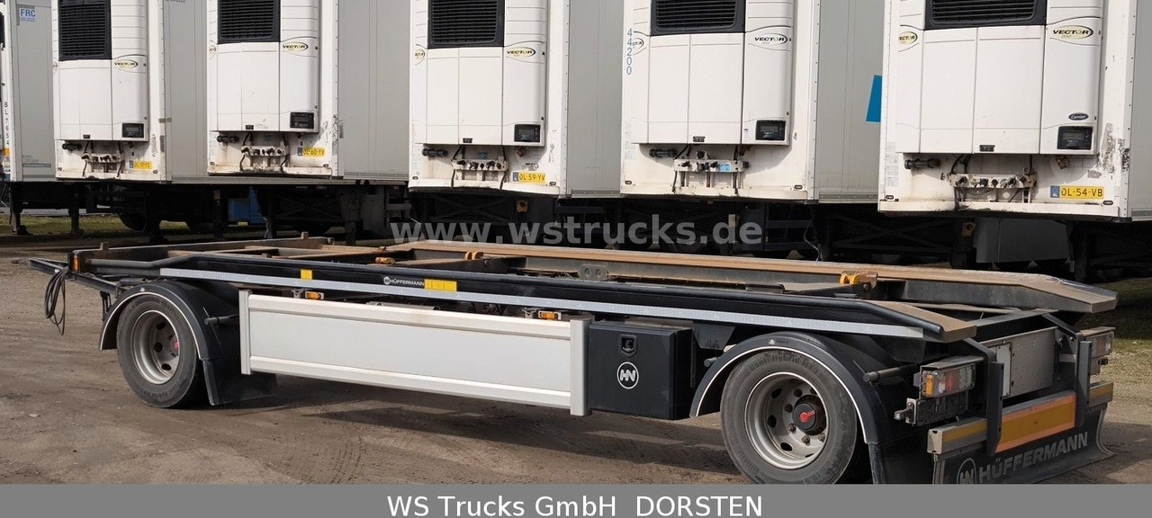 Hüffermann HAR 20.67 Abrollanhänger Doppelbereifung - Remolque multilift/ Portacontenedores de cadenas: foto 2 Hüffermann HAR 20.67 Abrollanhänger Doppelbereifung - Remolque multilift/ Portacontenedores de cadenas: foto 2