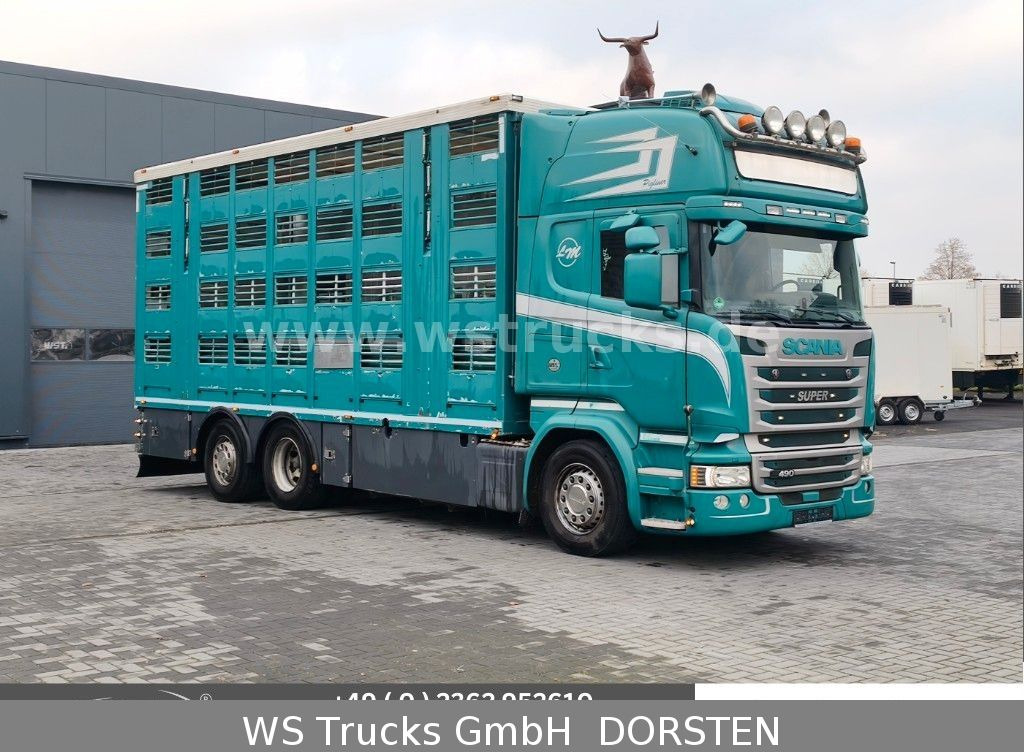 Scania R 490 Topline Menke 4 Stock Hubdach | Retader - Camión para caballos: foto 1 Scania R 490 Topline Menke 4 Stock Hubdach | Retader - Camión para caballos: foto 1