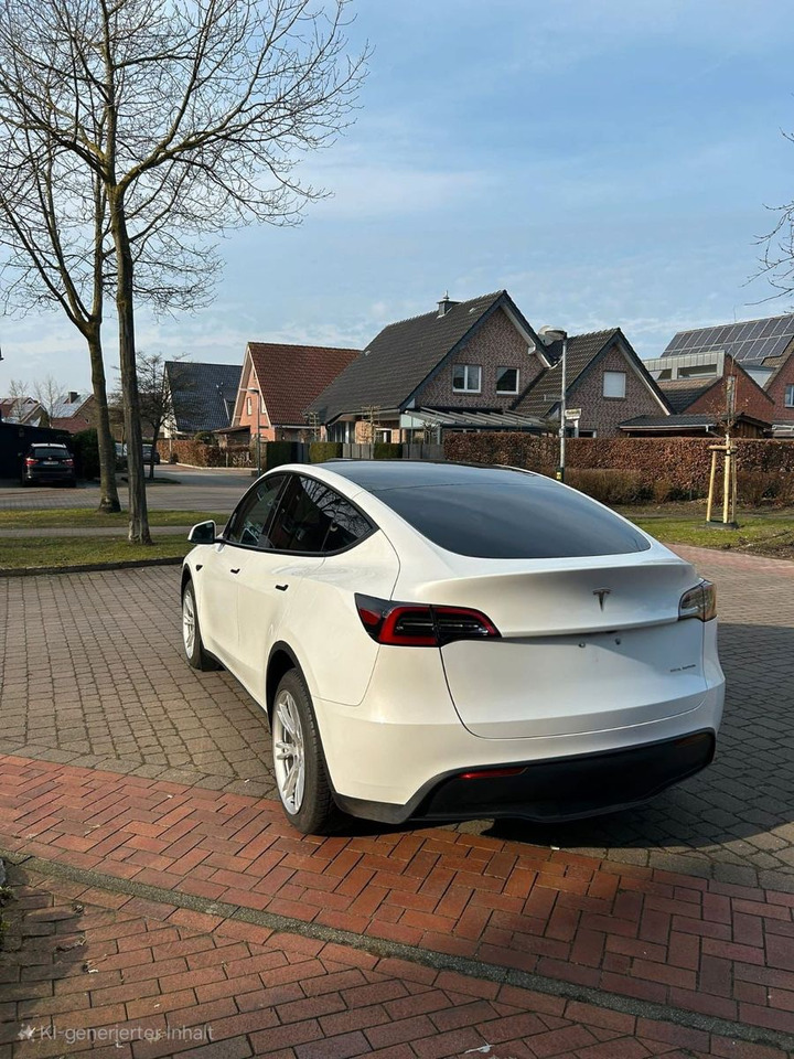 Tesla Model Y Hinterradantrieb RWD - Sedan: foto 3 Tesla Model Y Hinterradantrieb RWD - Sedan: foto 3