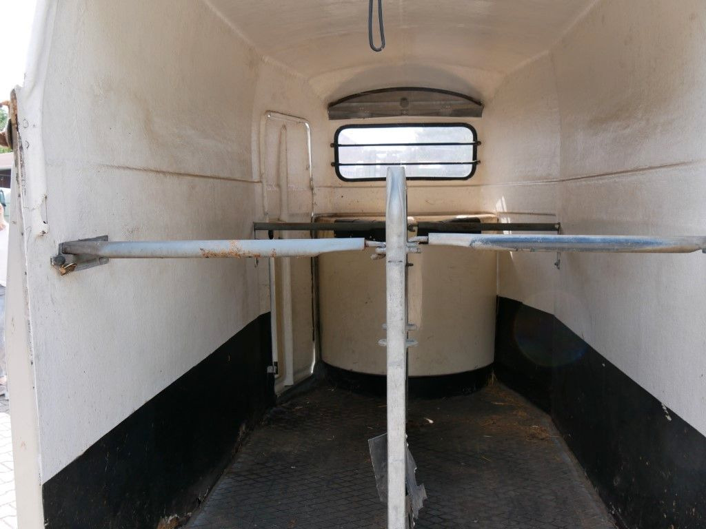 Westfalia Vollpoly 2 Pferde mit Sattelkammer - Remolque para caballos: foto 3 Westfalia Vollpoly 2 Pferde mit Sattelkammer - Remolque para caballos: foto 3