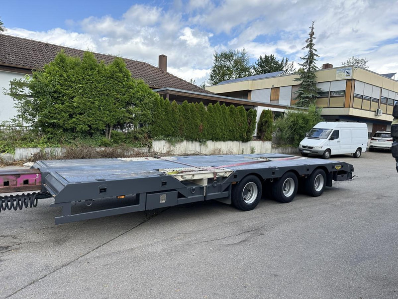 Broshuis Tele Semi Tieflader Luft 4.5 m auszieh u. 3 m verb Tele Semi Tieflader Luft 4.5 m auszieh u. 3 m verbreiterb. - Semirremolque góndola rebajadas: foto 3 Broshuis Tele Semi Tieflader Luft 4.5 m auszieh u. 3 m verb Tele Semi Tieflader Luft 4.5 m auszieh u. 3 m verbreiterb. - Semirremolque góndola rebajadas: foto 3