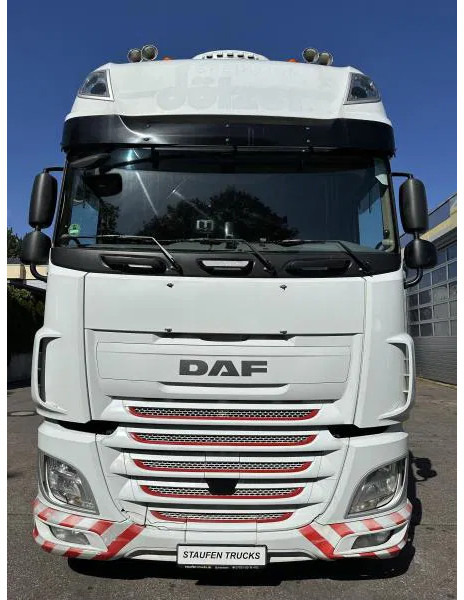 DAF XF 106.510 SSC MEGA Intarder ACC 2x Tank - Cabeza tractora: foto 2 DAF XF 106.510 SSC MEGA Intarder ACC 2x Tank - Cabeza tractora: foto 2
