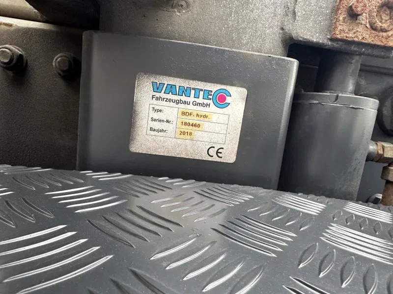 Camión portacontenedore/ Intercambiable DAF XF 106 450 SSC 6X2* 4 St.! *Jumbo*E6D*Multi*VANTEC: foto 16