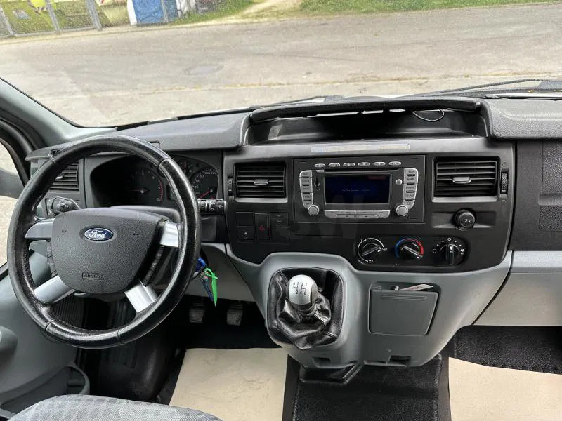 Furgoneta nuevo Ford Transit 2.5 TDI KA Hoch HEGLA GLAS Luftfederung: foto 16
