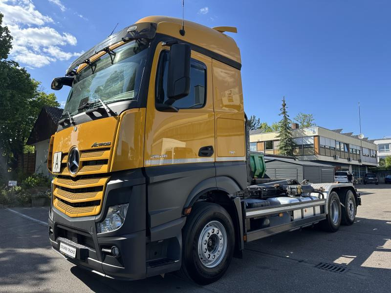 Mercedes Actros 6x2 2546 2646 Lenk/Lift MEILLER 2170 Intarder - Camión multibasculante: foto 2 Mercedes Actros 6x2 2546 2646 Lenk/Lift MEILLER 2170 Intarder - Camión multibasculante: foto 2