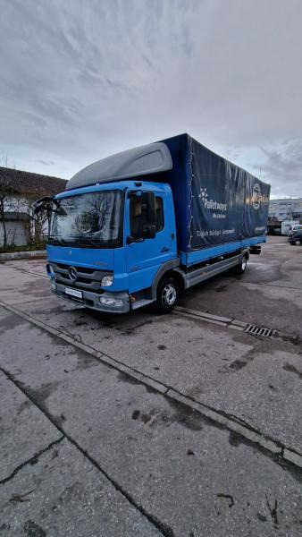 Mercedes Atego 818 blatt 7m Pritsche E5 Klima Schalter - Camión lona: foto 2 Mercedes Atego 818 blatt 7m Pritsche E5 Klima Schalter - Camión lona: foto 2
