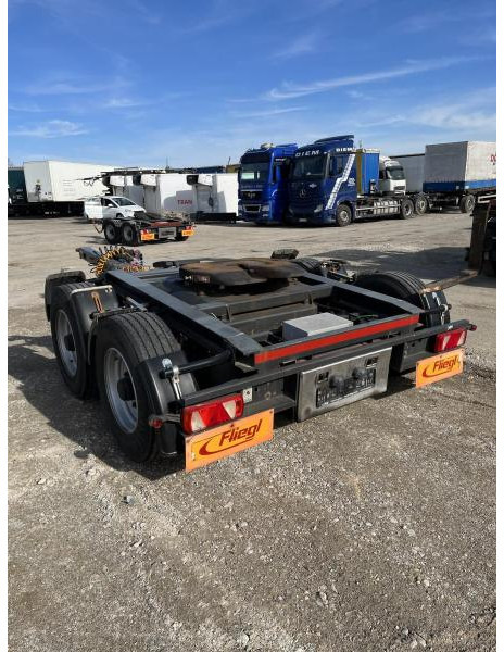 Fliegl Fliegl DOLLY MEGA SDAH Untersetzachse Fliegl DOLLY MEGA SDAH Untersetzachse - Remolque: foto 3 Fliegl Fliegl DOLLY MEGA SDAH Untersetzachse Fliegl DOLLY MEGA SDAH Untersetzachse - Remolque: foto 3