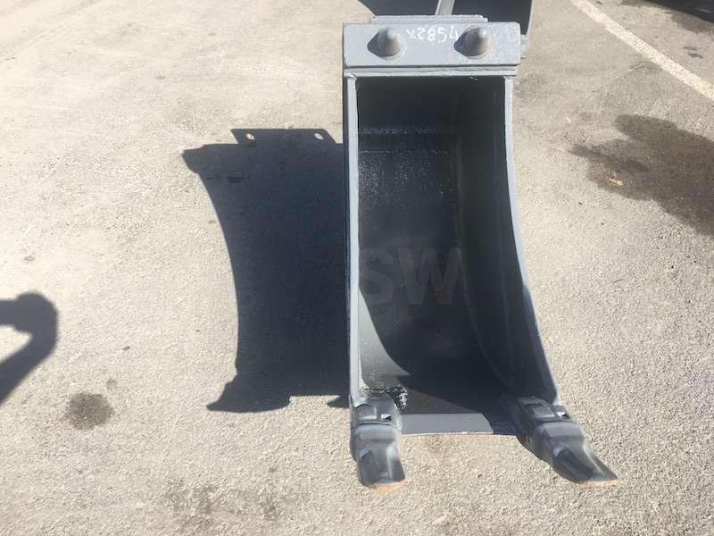 MECALAC 350mm - séries 8 / 10 / 11 / 12 - Cazo para excavadora: foto 4 MECALAC 350mm - séries 8 / 10 / 11 / 12 - Cazo para excavadora: foto 4