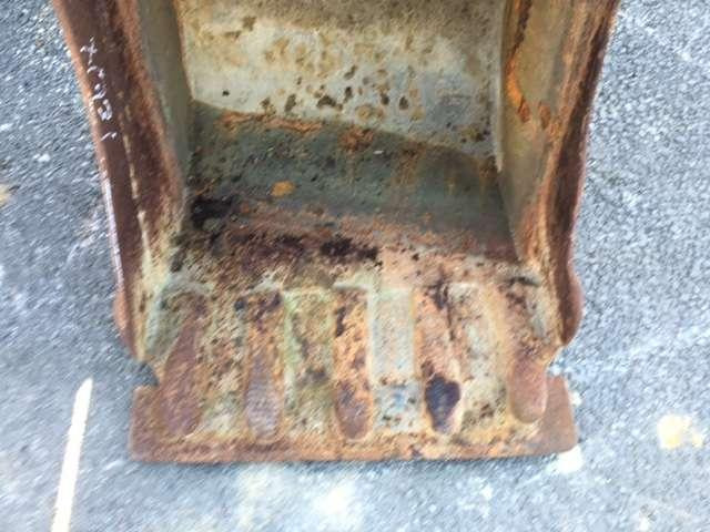 VOLVO EC 35 - Axes 40mm - 560mm - Otros maquinaria: foto 3 VOLVO EC 35 - Axes 40mm - 560mm - Otros maquinaria: foto 3