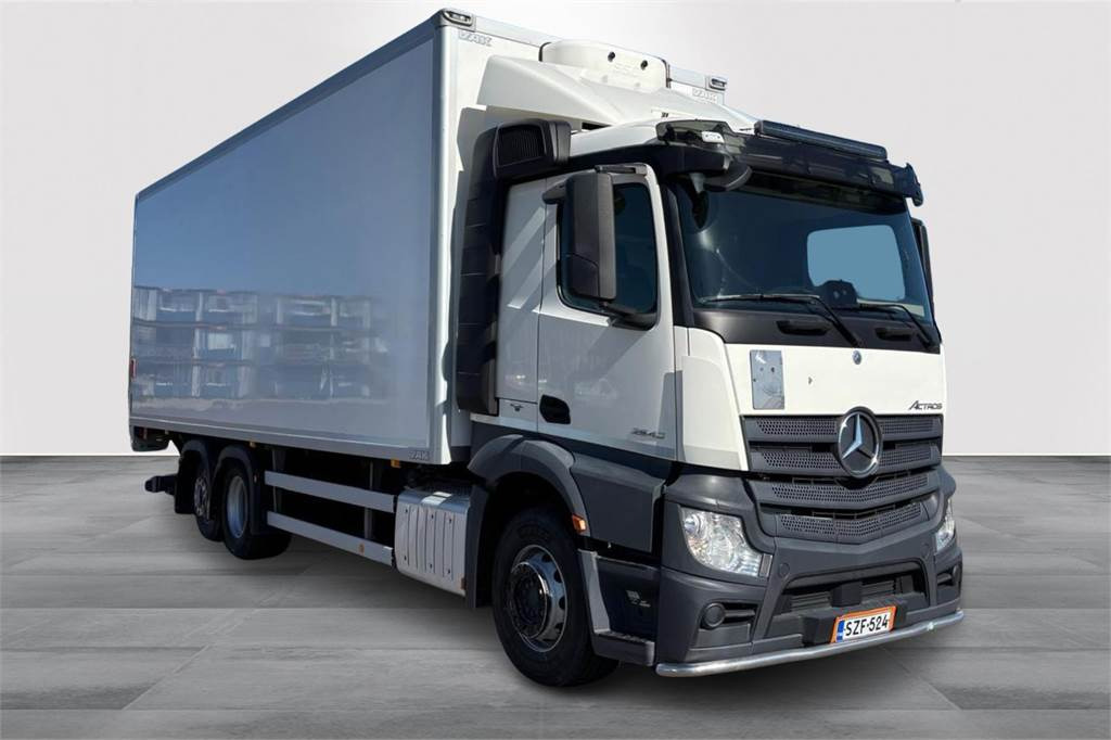 Mercedes-Benz ACTROS 2545L 8,4m KSA-kori - Camión caja cerrada: foto 3 Mercedes-Benz ACTROS 2545L 8,4m KSA-kori - Camión caja cerrada: foto 3