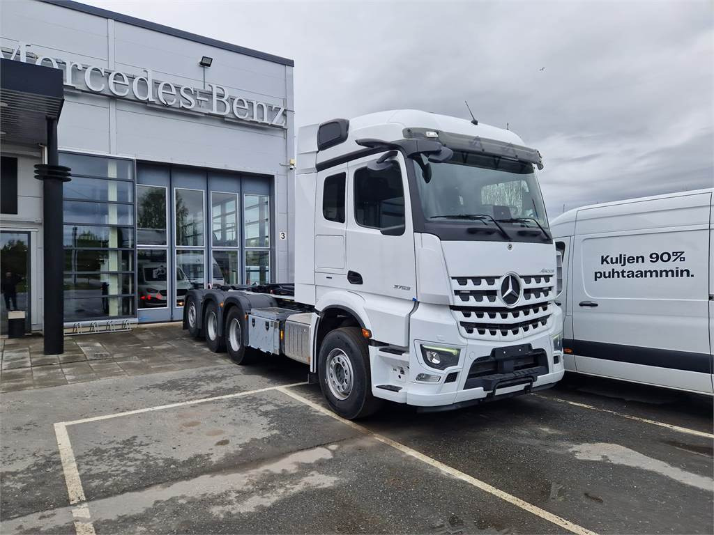 Mercedes-Benz Arocs 5 3253 8x4 L NLA MULTILIFT 24SL 5800 - Camión multibasculante: foto 1 Mercedes-Benz Arocs 5 3253 8x4 L NLA MULTILIFT 24SL 5800 - Camión multibasculante: foto 1