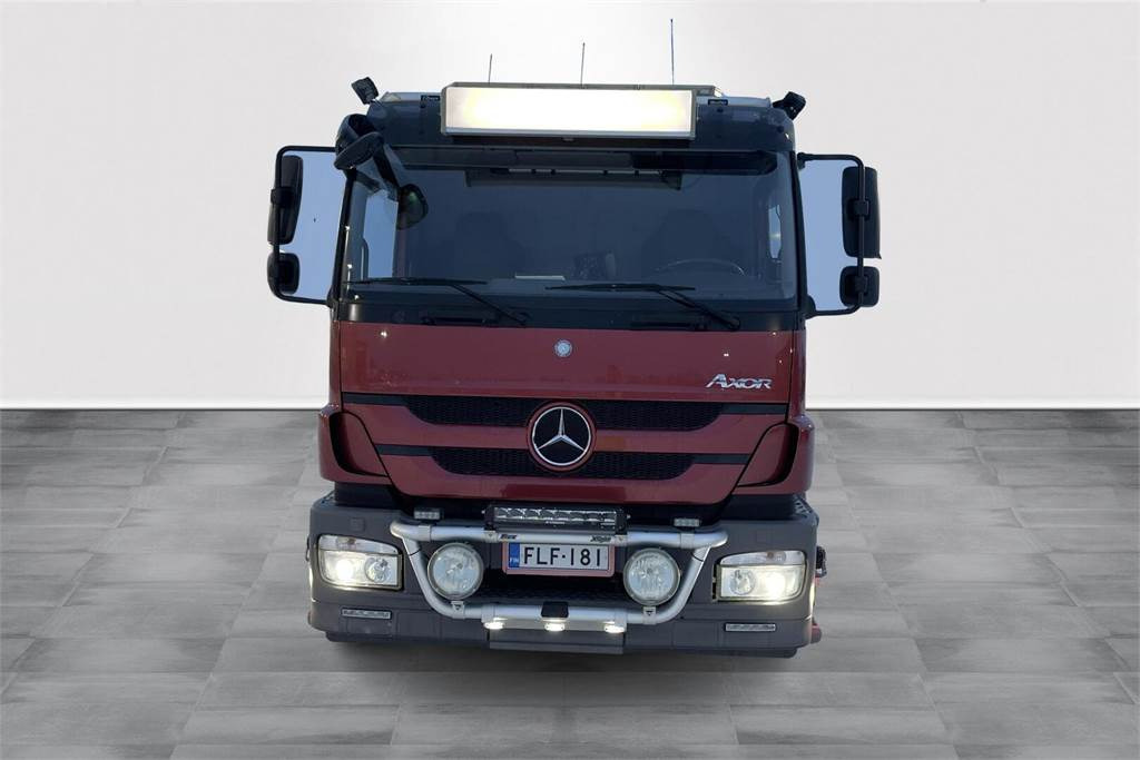Mercedes-Benz Axor R 1833L - Camión con equipo de cable: foto 2 Mercedes-Benz Axor R 1833L - Camión con equipo de cable: foto 2