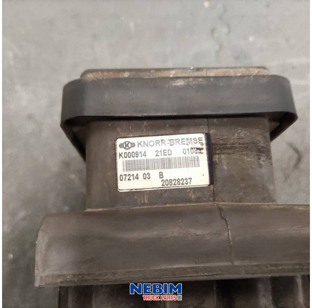 Volvo Volvo - 20828237 - Modulator vooras - Piezas de recambio para Camión: foto 3 Volvo Volvo - 20828237 - Modulator vooras - Piezas de recambio para Camión: foto 3