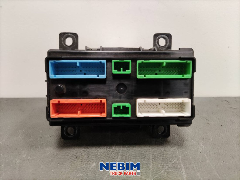 Volvo Volvo - 21067821 - Regeleenheid VECU-BBM - Piezas de recambio para Camión: foto 2 Volvo Volvo - 21067821 - Regeleenheid VECU-BBM - Piezas de recambio para Camión: foto 2