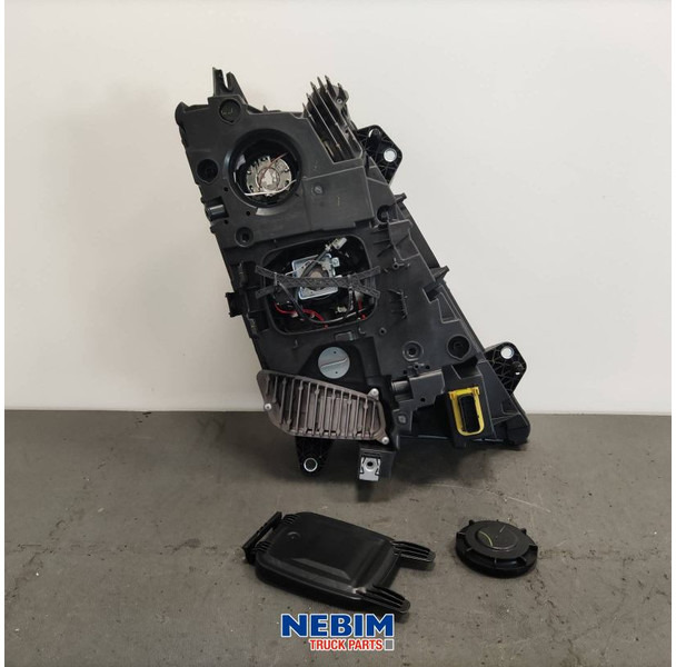 Volvo Volvo - 22239250 - Koplamp links FH16 Bi Xenon - Piezas de recambio para Camión: foto 3 Volvo Volvo - 22239250 - Koplamp links FH16 Bi Xenon - Piezas de recambio para Camión: foto 3