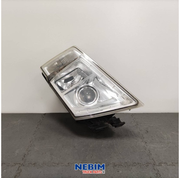 Volvo Volvo - 82304585 - Koplamp FH / FM rechts - Piezas de recambio para Camión: foto 1 Volvo Volvo - 82304585 - Koplamp FH / FM rechts - Piezas de recambio para Camión: foto 1