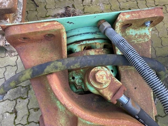 MONTABERT BRV 43 - Martillo hidráulico para Maquinaria de construcción: foto 5 MONTABERT BRV 43 - Martillo hidráulico para Maquinaria de construcción: foto 5