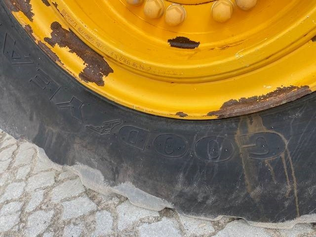 Cargadora de ruedas Volvo L 120 H MIETE / RENTAL (12001931): foto 20 Cargadora de ruedas Volvo L 120 H MIETE / RENTAL (12001931): foto 20