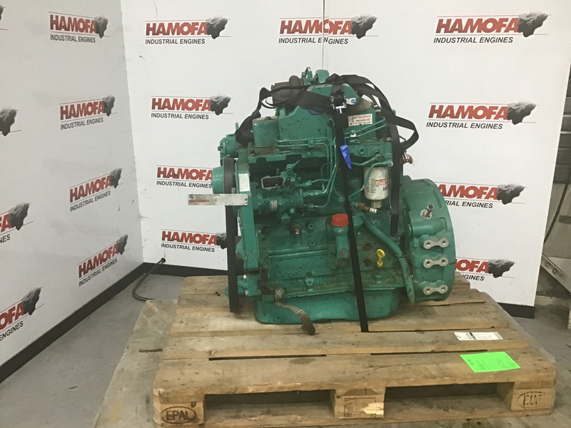 Cummins 4BT3.9 CPL 8534 USED - Maquinaria de construcción: foto 2 Cummins 4BT3.9 CPL 8534 USED - Maquinaria de construcción: foto 2