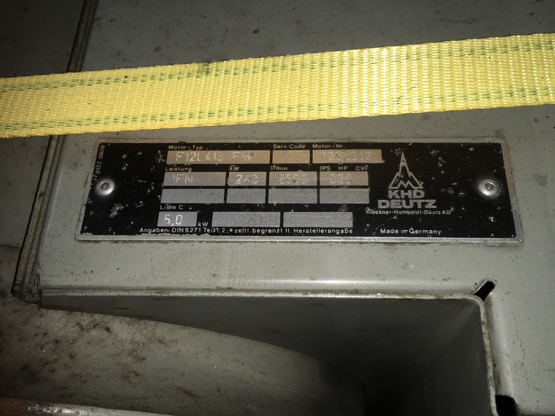 Deutz F12L413FW USED - Maquinaria de construcción: foto 1 Deutz F12L413FW USED - Maquinaria de construcción: foto 1